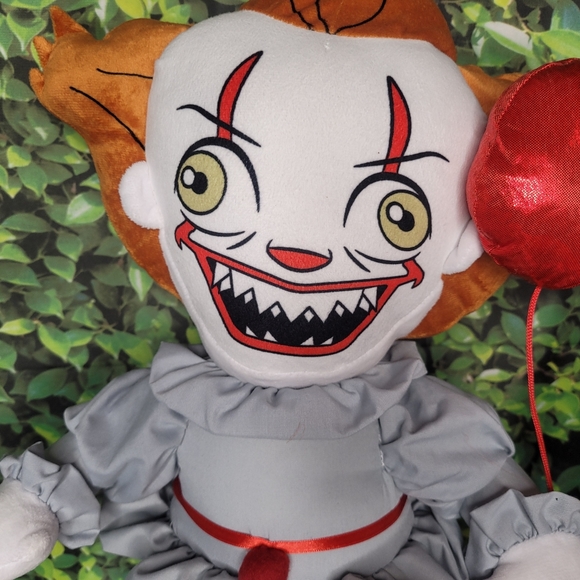 Pennywise Halloween Greeters Plush Decorative Doll Clown It Chapter Two - Picture 9 of 10